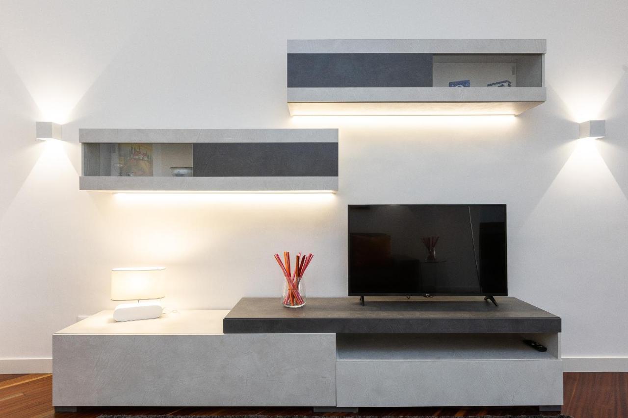 Ponte Milvio-rental In Apartamento *
